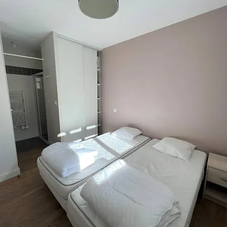 Apartment T1 Bis Avec Terrasse, Parking, Wifi Et Animaux Admis A - Fr-1-495-12 *